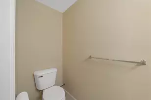 228 W Oakbrook Dr, Ann Arbor, MI 48103 - Photo 34
