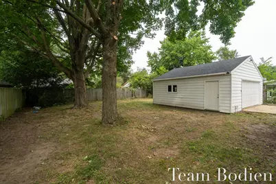 5526 Bedford Street, Portage, MI 49002 - Photo 4