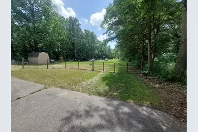 1724 E Bertrand Road, Niles, MI 49120 - Photo 12