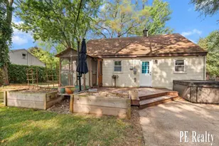 3762 Mallory Ave SW, Wyoming, MI 49519 - Photo 4