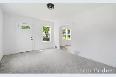 627 Pinehurst Boulevard, Kalamazoo, MI 49006 - Photo 12