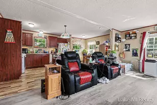 4572 Toronto Ave SW, Wyoming, MI 49519 - Photo 12