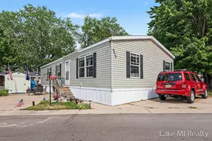4572 Toronto Ave SW, Wyoming, MI 49519 - Photo 6