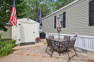 4572 Toronto Ave SW, Wyoming, MI 49519 - Photo 4