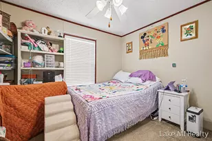 4572 Toronto Ave SW, Wyoming, MI 49519 - Photo 8