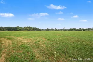 12650 Jefferson Rd, Morley, MI 49336 - Photo 14