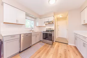 940 Lennox St, Ann Arbor, MI 48103 - Photo 10