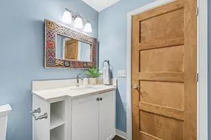 5526 Alhambra Dr SE, Grand Rapids, MI 49546 - Photo 32