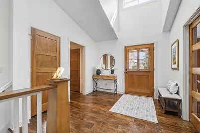 5526 Alhambra Drive SE, Grand Rapids, MI 49546 - Photo 8