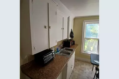 180 Emery Avenue, Benton Harbor, MI 49022 - Photo 14