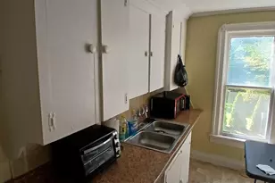 180 Emery Ave, Benton Harbor, MI 49022 - Photo 14