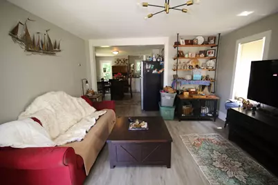 631 N Douglas Avenue, Three Rivers, MI 49093 - Photo 16