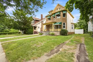 574 Woodland St, Detroit, MI 48202 - Photo 2