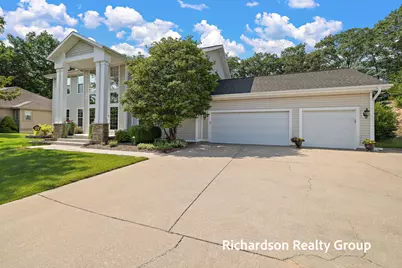 18657 Sioux Drive, Spring Lake, MI 49456 - Photo 2