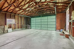 524 Hubbell Rd, Orleans, MI 48865 - Photo 20