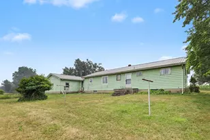 524 Hubbell Rd, Orleans, MI 48865 - Photo 22