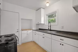 7 Ave B, Battle Creek, MI 49037 - Photo 6