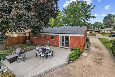 14928 Country Club Drive, Livonia, MI 48154 - Photo 34