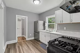 1117 Mills St, Kalamazoo, MI 49001 - Photo 4