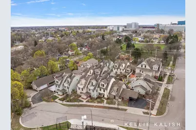 814 Livingston Avenue NE, Grand Rapids, MI 49503 - Photo 72