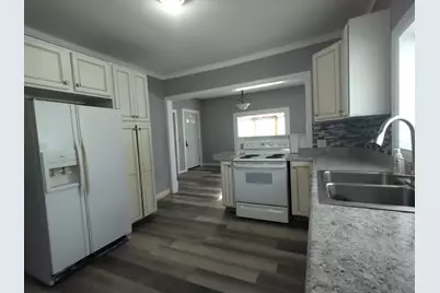 303 Rathburn, Howard City, MI 49329 - Photo 4