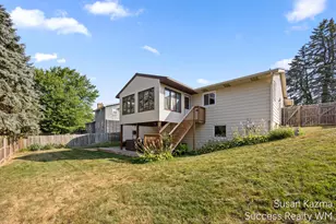 4437 Forest Park Dr SW, Wyoming, MI 49519 - Photo 28