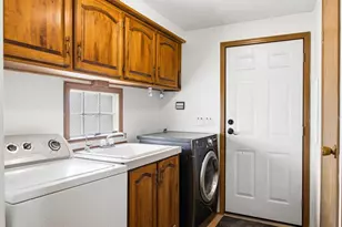 6940 Perry Rd, Yale, MI 48097 - Photo 18