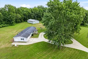 6940 Perry Rd, Yale, MI 48097 - Photo 30