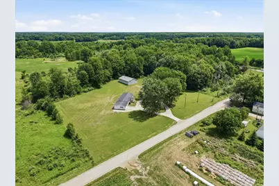 6940 Perry Road, Yale, MI 48097 - Photo 32