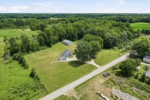 6940 Perry Rd, Yale, MI 48097 - Photo 32