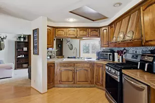 6940 Perry Rd, Yale, MI 48097 - Photo 10