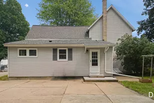 2531 Miller Ave NW, Grand Rapids, MI 49544 - Photo 4