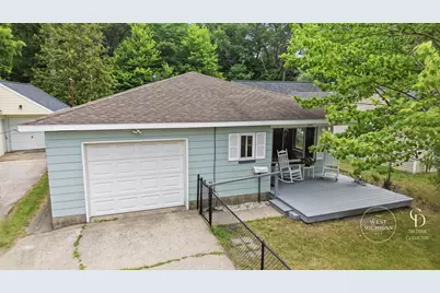 580 West Street, Muskegon, MI 49442 - Photo 2