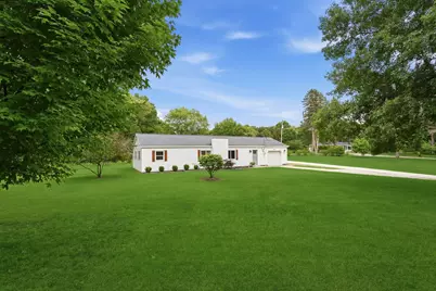 6436 Myers Lake Avenue NE, Rockford, MI 49341 - Photo 4