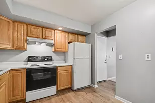 3624 Lakeshore Dr, Saint Joseph, MI 49085 - Photo 10