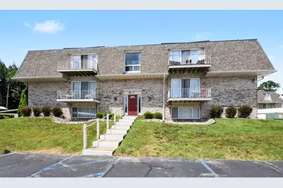 3624 Lakeshore Drive #H-1, Saint Joseph, MI 49085 - Photo 2