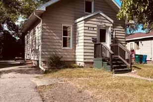 210 Dunlap St, Lansing, MI 48910 - Photo 2