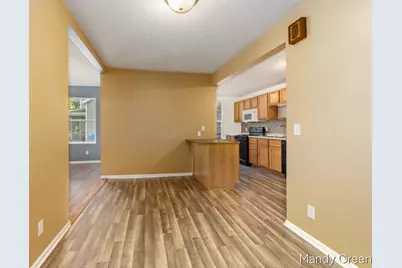212 S Smith Street, Greenville, MI 48838 - Photo 16
