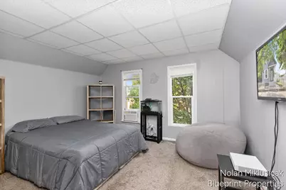 1147 Jennette Avenue NW, Grand Rapids, MI 49504 - Photo 18