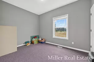 1028 Old Barn Rd, Freeport, MI 49325 - Photo 12