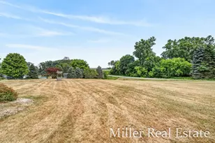 1028 Old Barn Rd, Freeport, MI 49325 - Photo 44