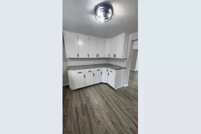 436 E Marshall Street, Hastings, MI 49058 - Photo 8