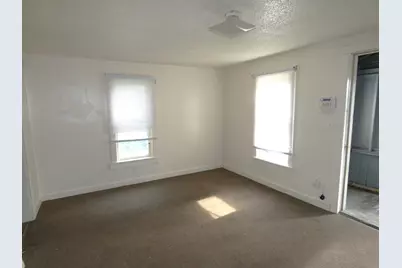 1084 Hurd Avenue, Benton Harbor, MI 49022 - Photo 6
