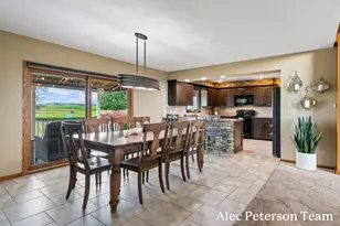 2807 8th Ave SW, Byron Center, MI 49315 - Photo 54