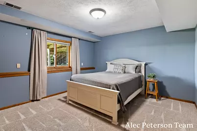 2807 8th Avenue SW, Byron Center, MI 49315 - Photo 84