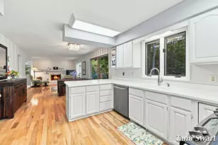 17565 Beech Hill Dr, Grand Haven, MI 49417 - Photo 34