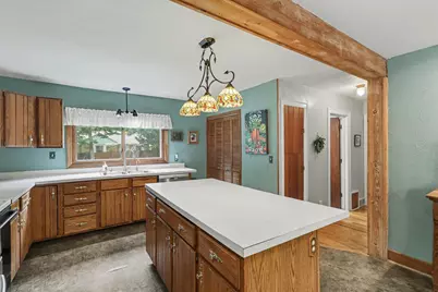214 W Hamilton Lane, Battle Creek, MI 49015 - Photo 10