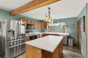 214 W Hamilton Ln, Battle Creek, MI 49015 - Photo 6