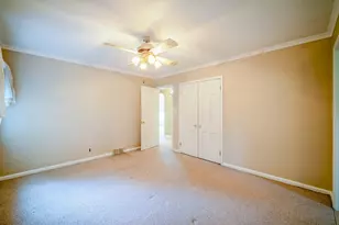 9772 Grosse Ile Pkwy, Grosse Ile, MI 48138 - Photo 18
