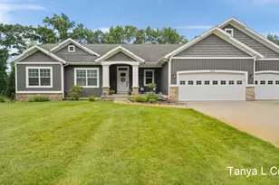 9266 Trafalgar Dr SE, Alto, MI 49302 - Photo 2